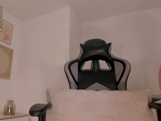 EllaClark Porn Show