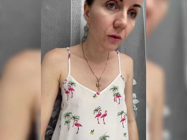 Alenushka888's BongaCams show and profile