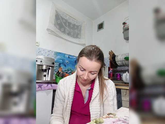 Alenushka888's BongaCams show and profile