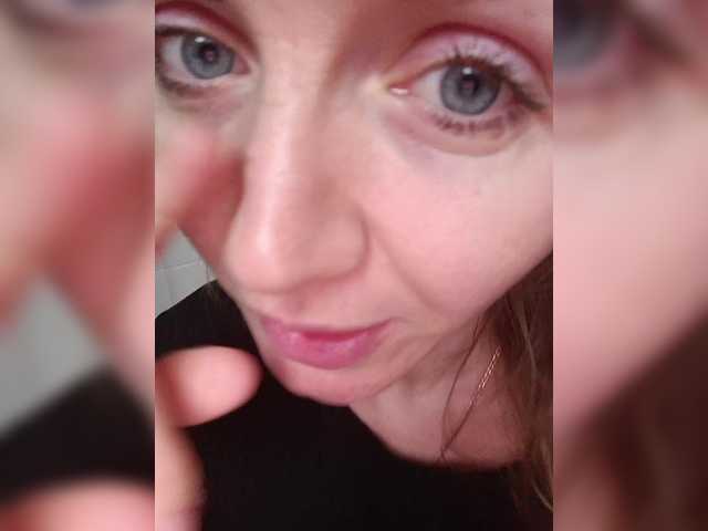 Alenushka888's BongaCams show and profile