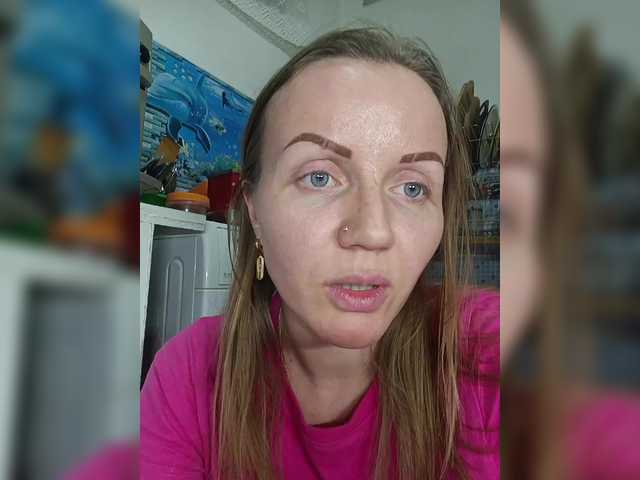 Alenushka888's BongaCams show and profile