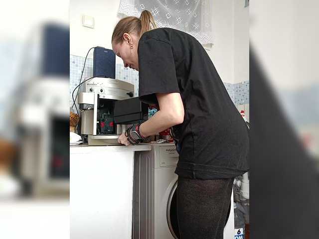 Alenushka888's BongaCams show and profile