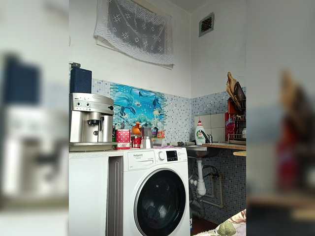 Alenushka888's BongaCams show and profile