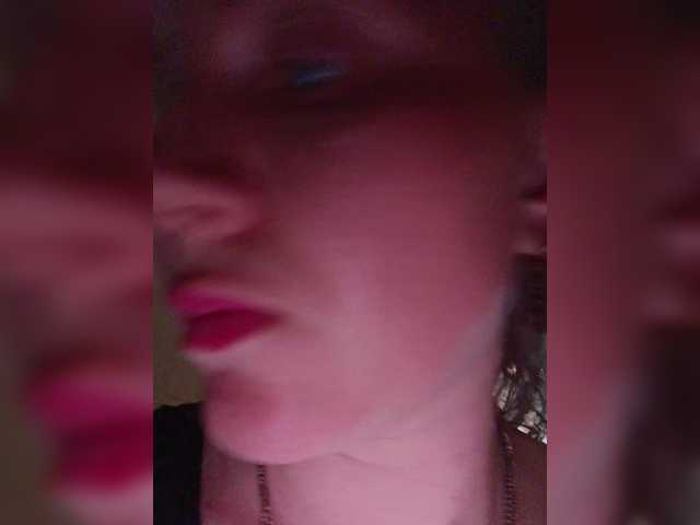 Alenushka888's BongaCams show and profile