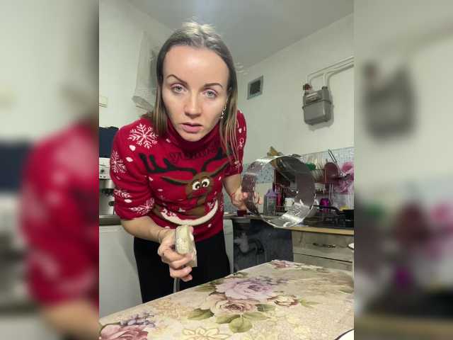 Alenushka888's BongaCams show and profile