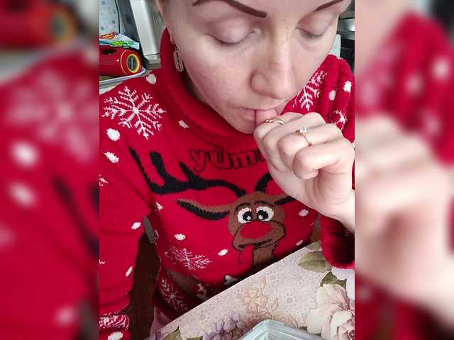 Alenushka888's BongaCams show and profile