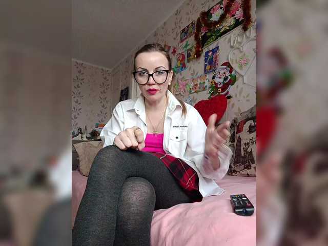 Alenushka888's BongaCams show and profile