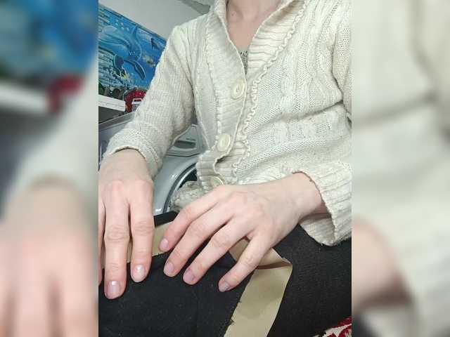 Alenushka888's BongaCams show and profile