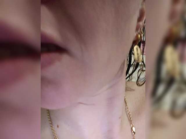 Alenushka888's BongaCams show and profile