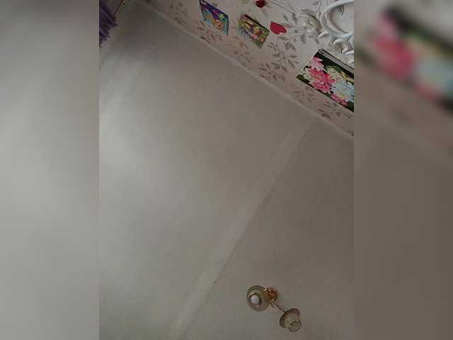 Alenushka888's BongaCams show and profile