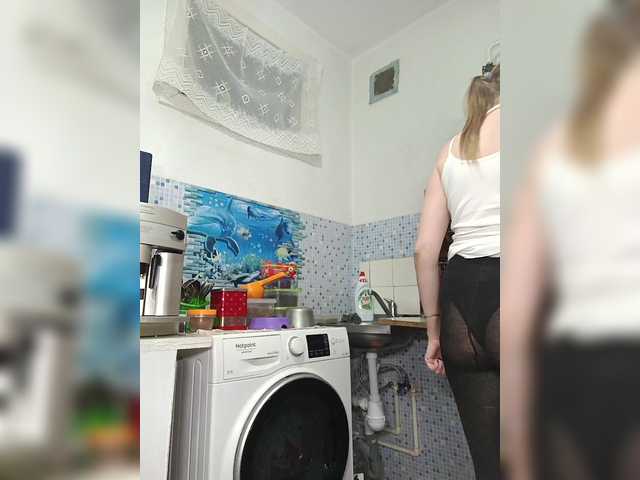 Alenushka888's BongaCams show and profile