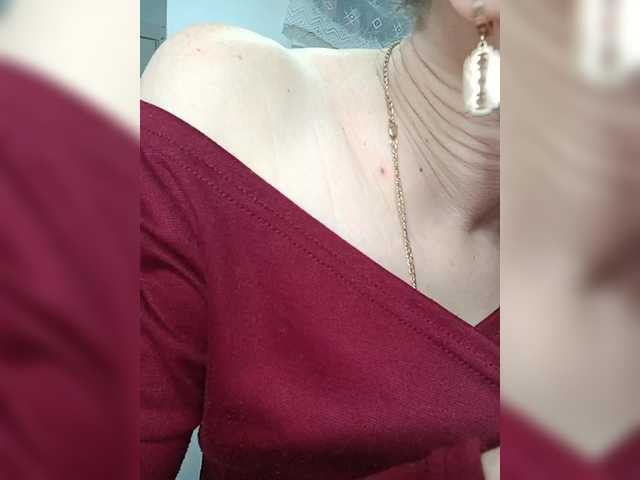 Alenushka888's BongaCams show and profile