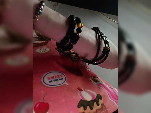 Alenushka888's BongaCams show and profile