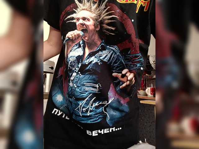 Alenushka888's BongaCams show and profile