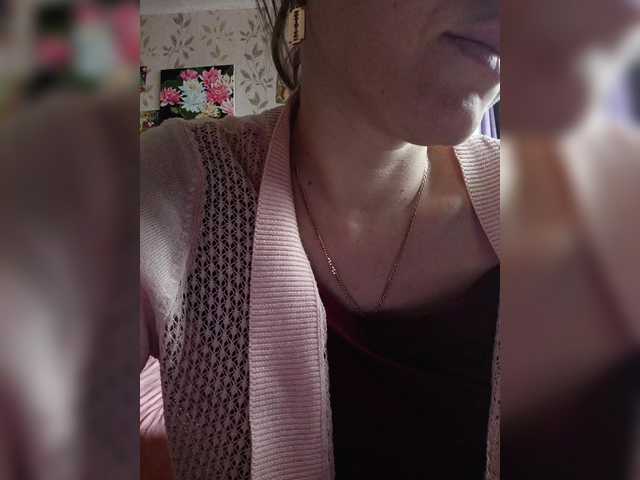 Alenushka888's BongaCams show and profile