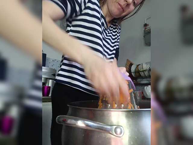 Alenushka888's BongaCams show and profile