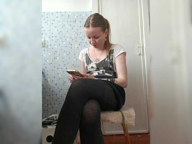 Alenushka888's BongaCams show and profile