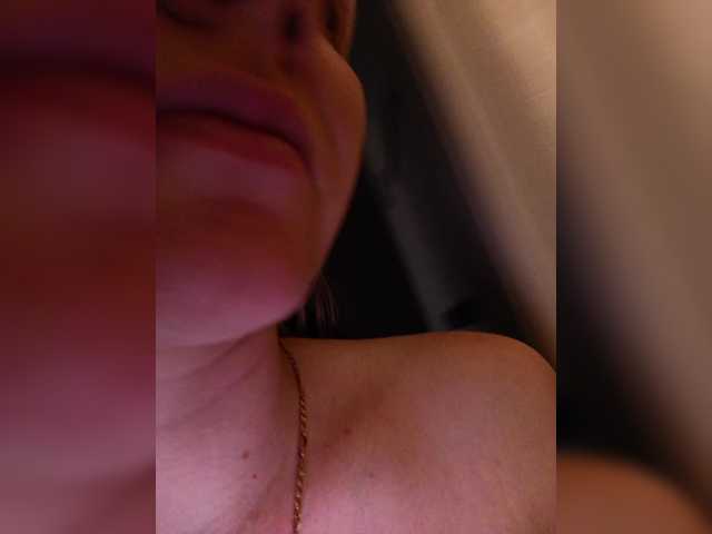 Alenushka888's BongaCams show and profile