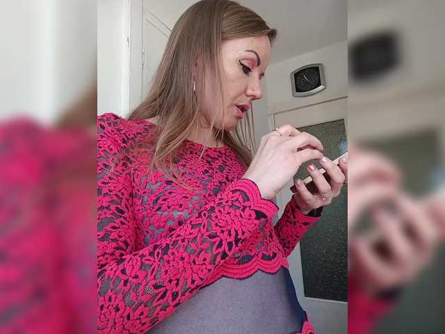 Alenushka888's BongaCams show and profile