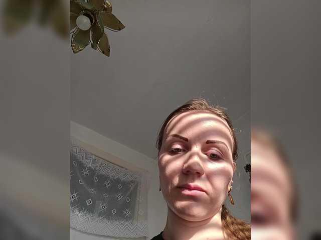 Alenushka888's BongaCams show and profile