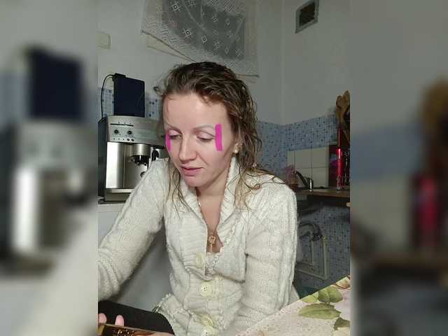 Alenushka888's BongaCams show and profile