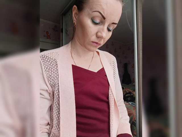 Alenushka888's BongaCams show and profile