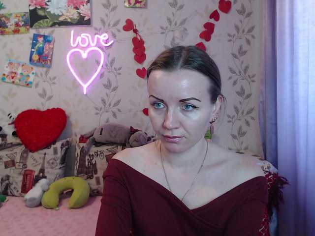 Alenushka888's BongaCams show and profile