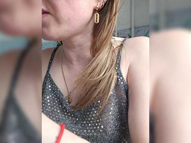 Alenushka888's BongaCams show and profile