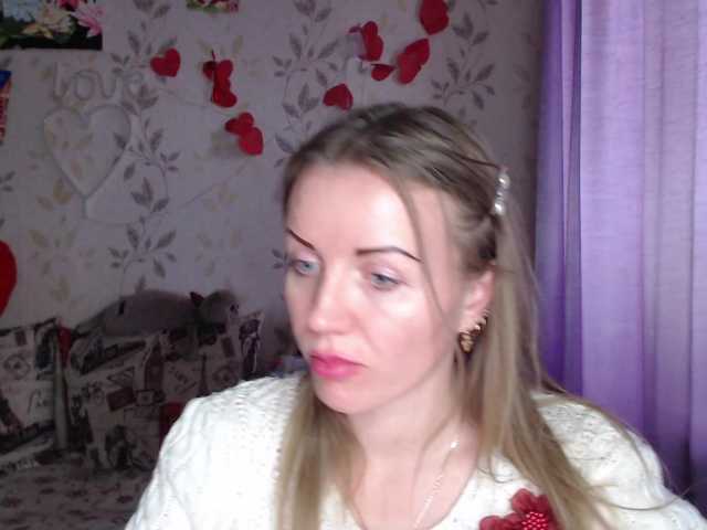 Alenushka888's BongaCams show and profile