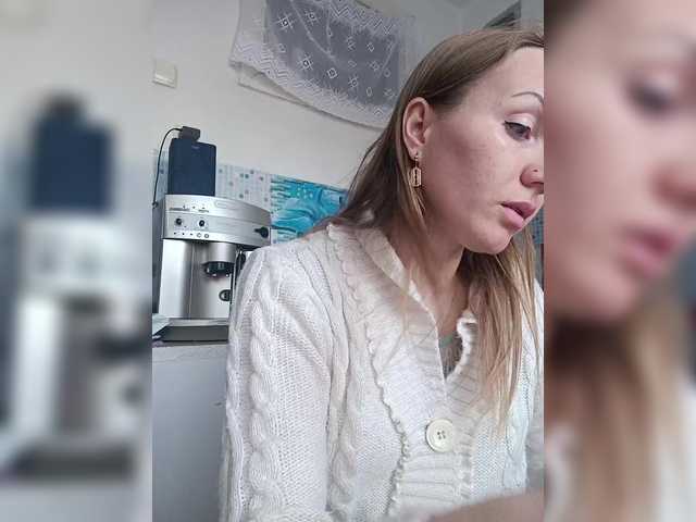 Alenushka888 from BongaCams