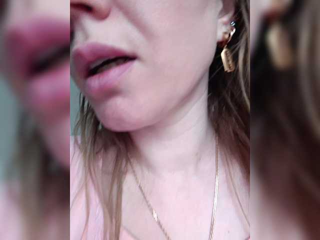 Alenushka888's BongaCams show and profile