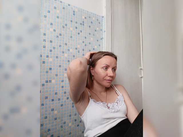 Alenushka888's BongaCams show and profile