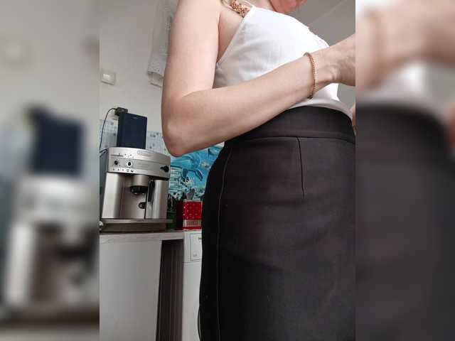 Alenushka888's BongaCams show and profile