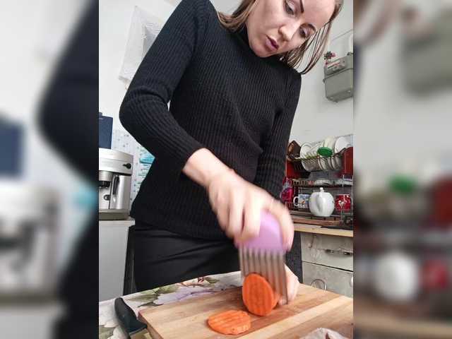 Alenushka888 live cam