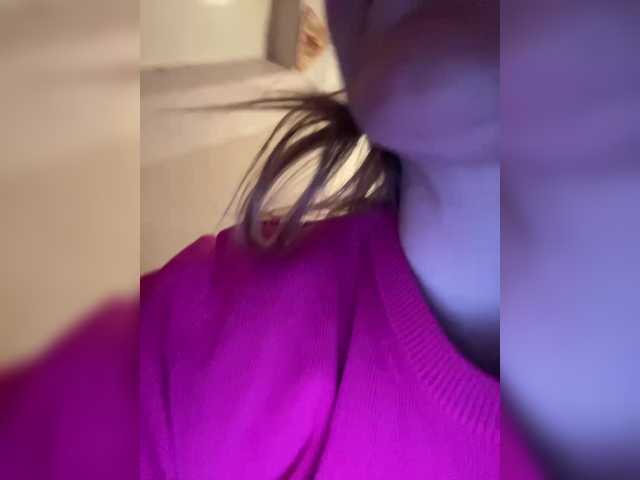 Alenushka888's BongaCams show and profile