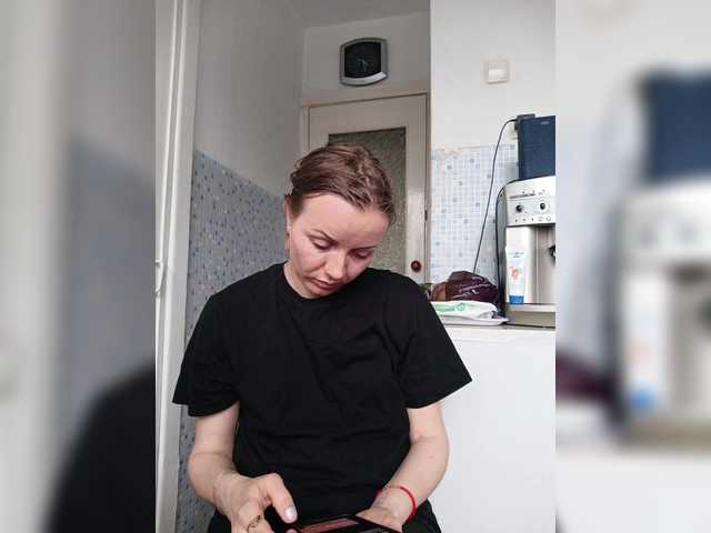 Alenushka888's BongaCams show and profile