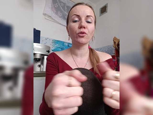 Alenushka888's BongaCams show and profile