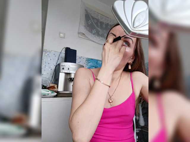 Alenushka888 — Friday Hi,I am Alena.I like BDSM and rock.See my photo album and video.Fuck me and all show by see tip-MENU.