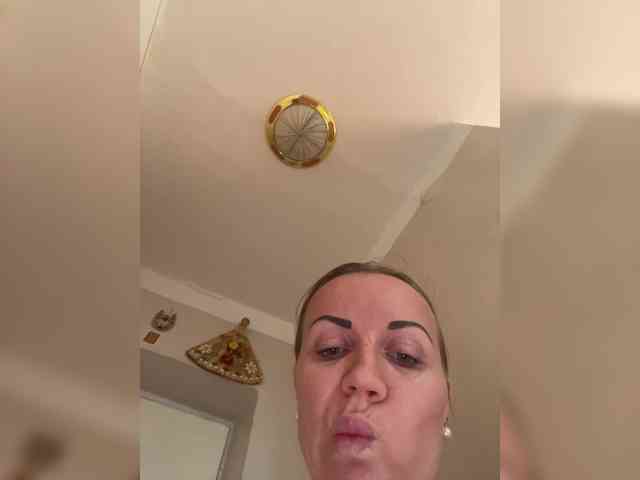 free webcam show Alenushka888