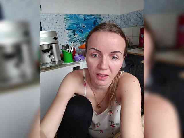 Alenushka888 webcam