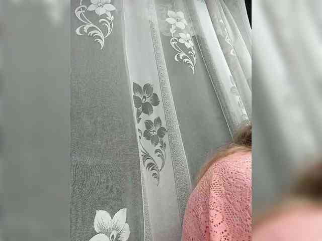 Alenushka888 Live Webcam on BongaCams