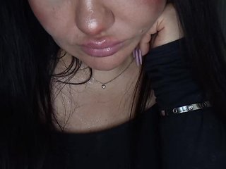 Brunetochkaaa Porn Show