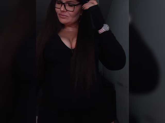 Brunetochkaaa's BongaCams show and profile