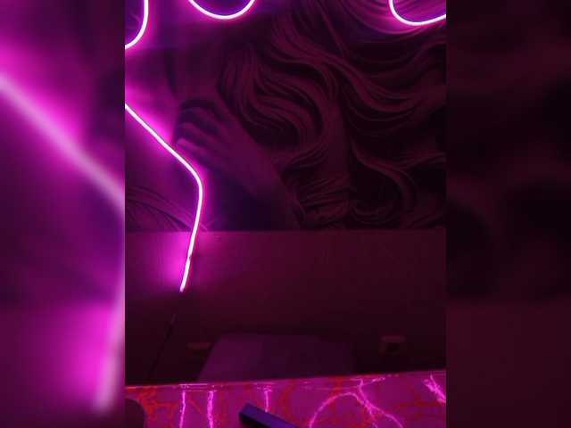 Brunetochkaaa's BongaCams show and profile