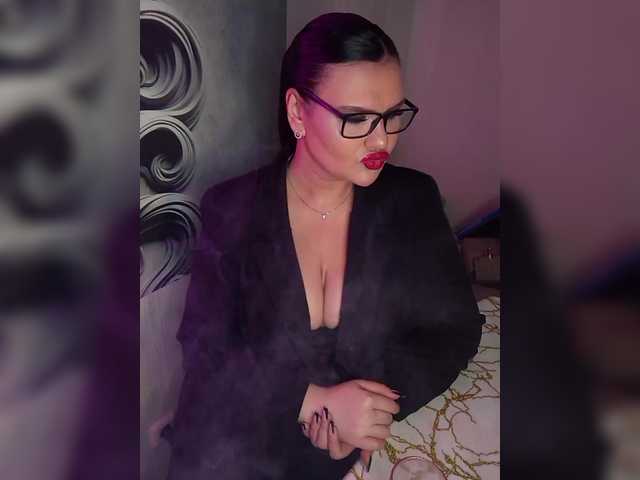 Brunetochkaaa's BongaCams show and profile