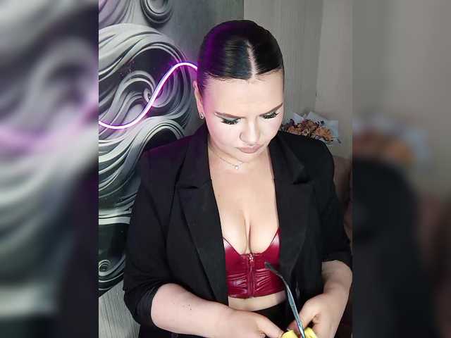 Brunetochkaaa's BongaCams show and profile