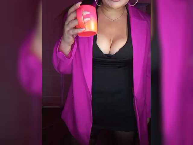 Brunetochkaaa's BongaCams show and profile