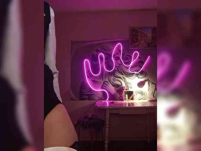 Brunetochkaaa webcam