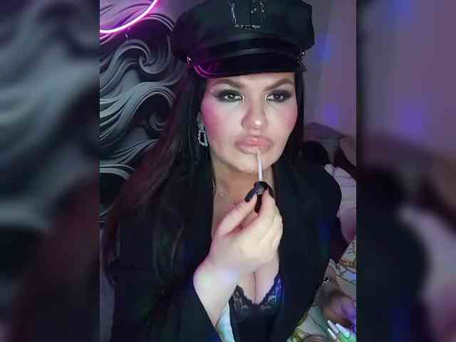 Brunetochkaaa webcam