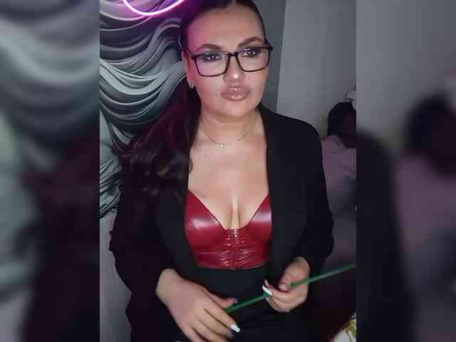 Brunetochkaaa webcam